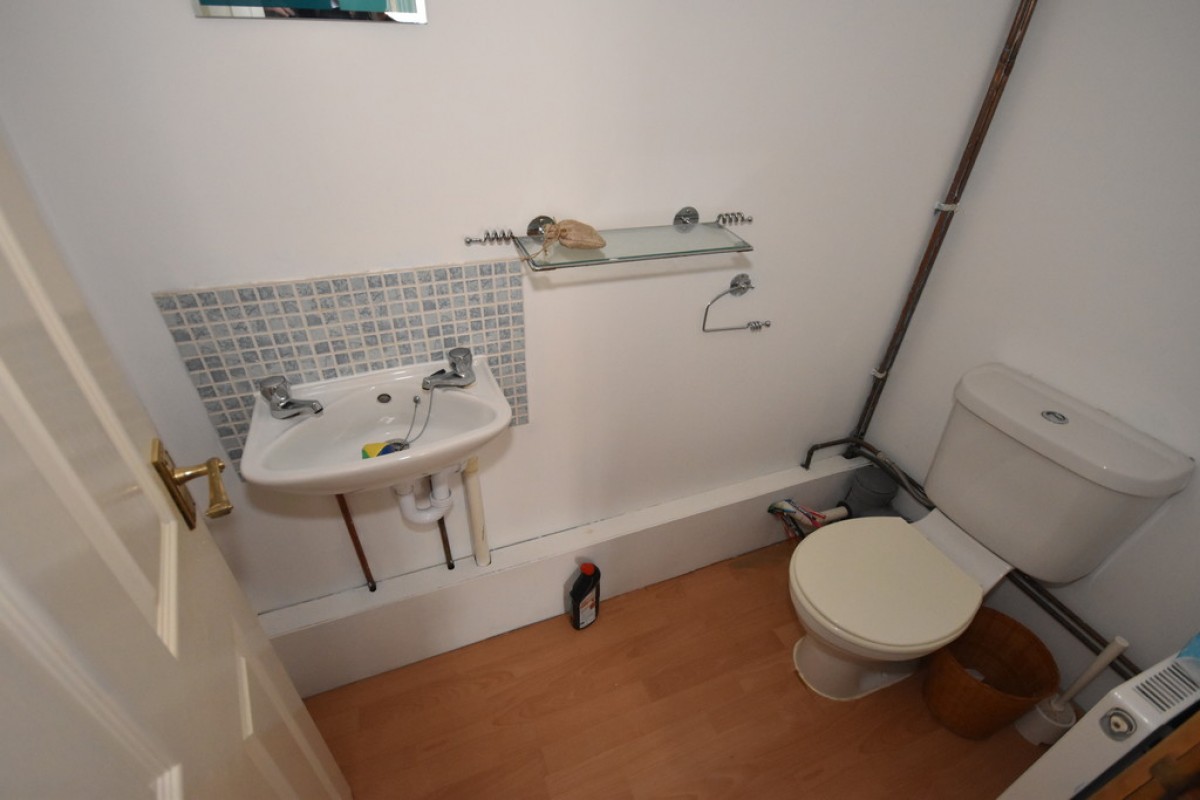Bealcroft Close, Milnrow, OL16 3XD