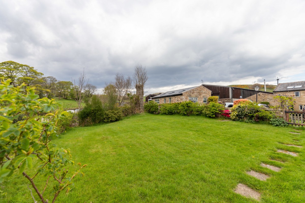 The Farm House, Ellis Fold, OL12 7TB