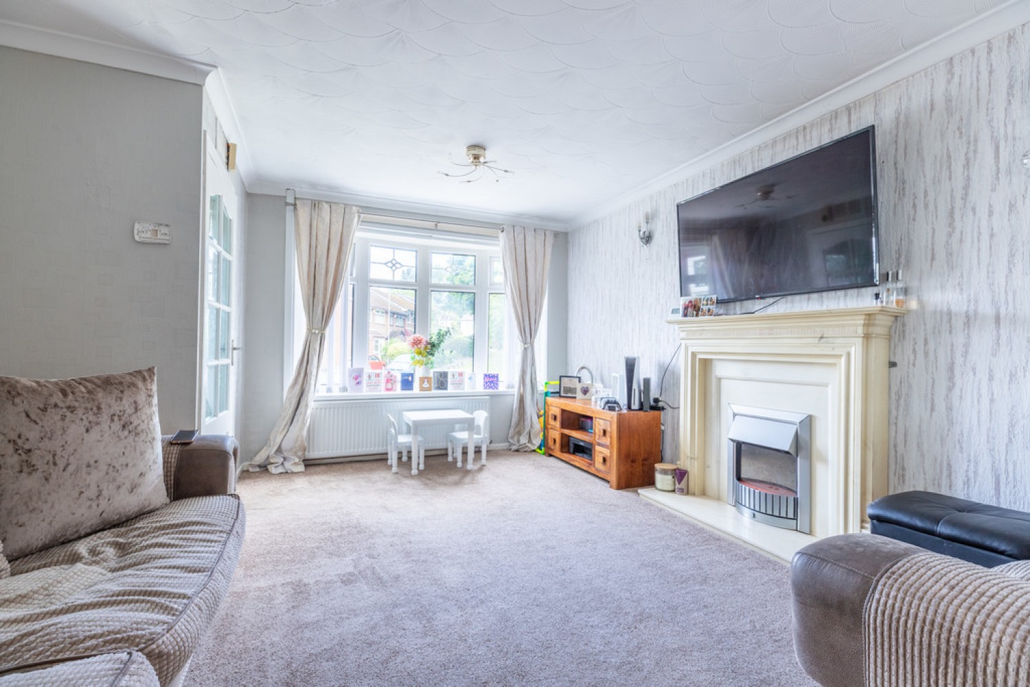 Lindale Avenue, Oldham, OL9 9DW