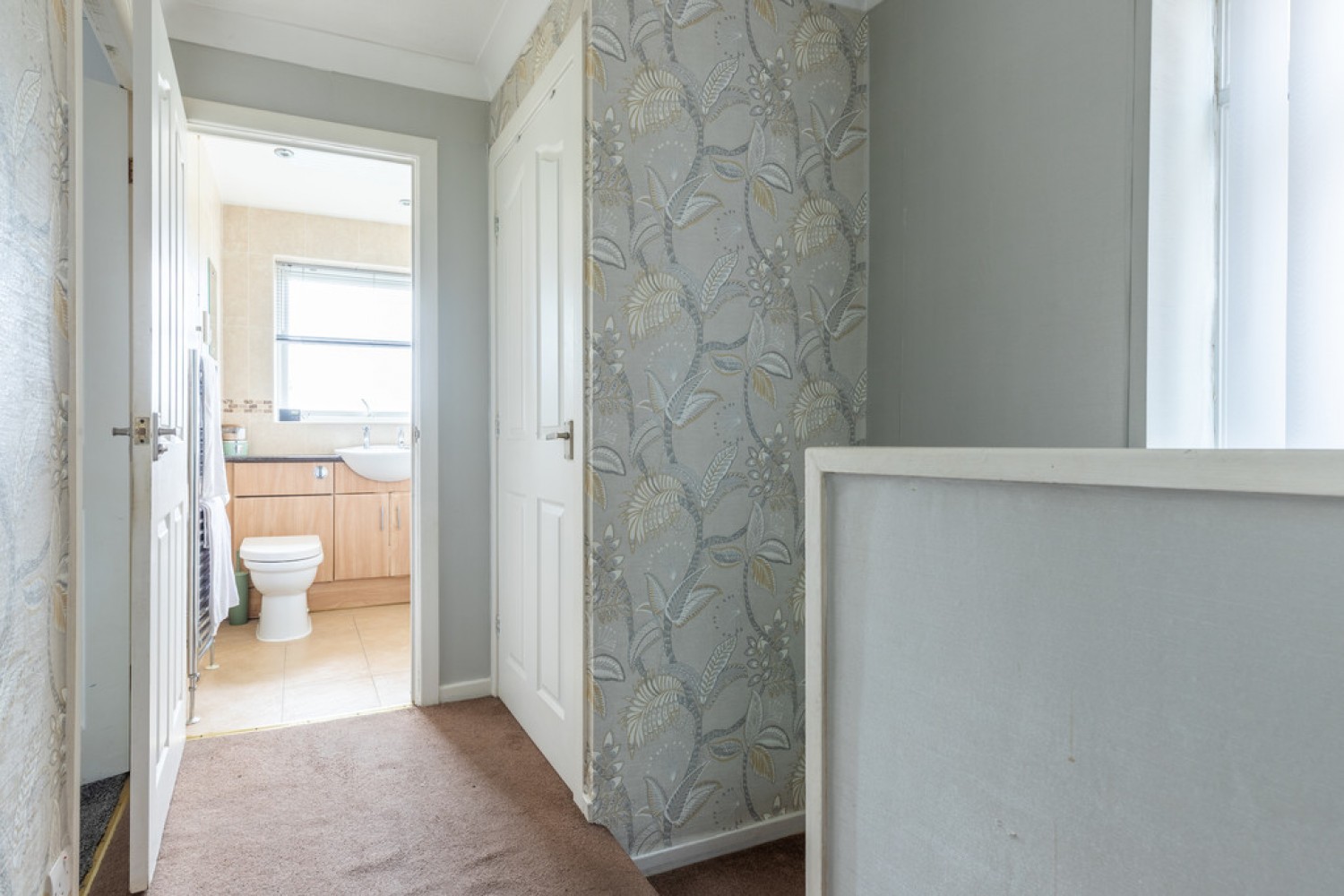 Lindale Avenue, Oldham, OL9 9DW