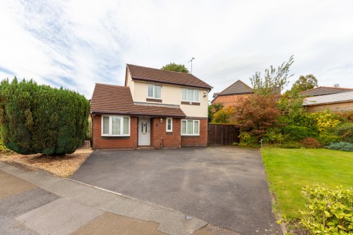 Campion Way, Lowerfold, OL12 7UL