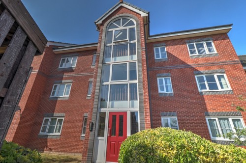 Phaeton Close, Atherton, M46