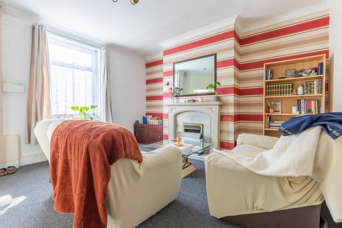 Holmes Street, Meanwood, OL12 6AQ