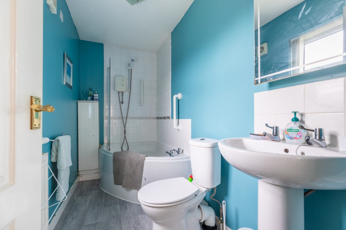 Frazer Street, Rochdale, OL16 4UA