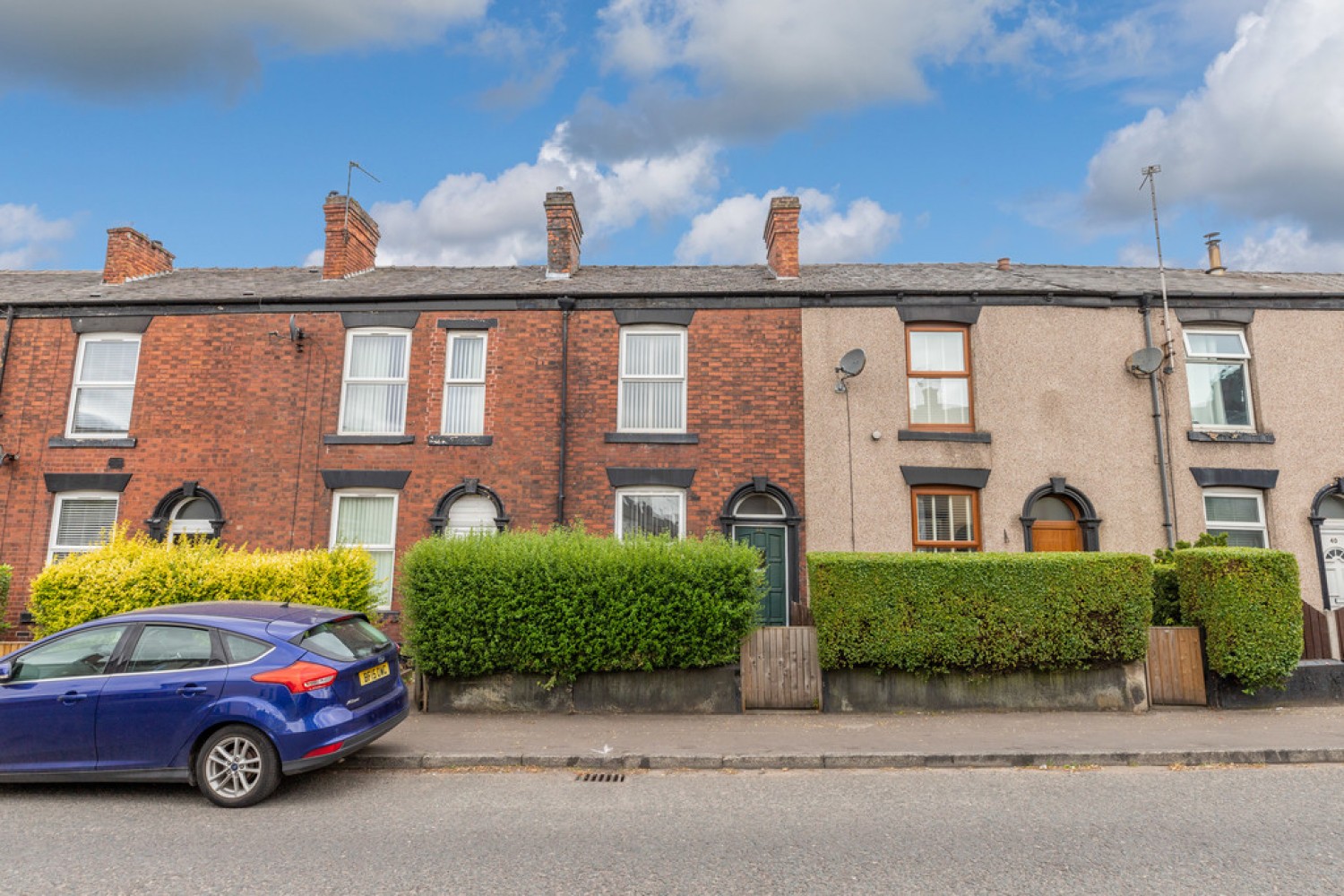 Middleton Road, Heywood, OL10 2HX