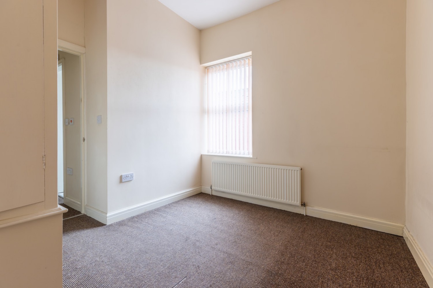 Middleton Road, Heywood, OL10 2HX
