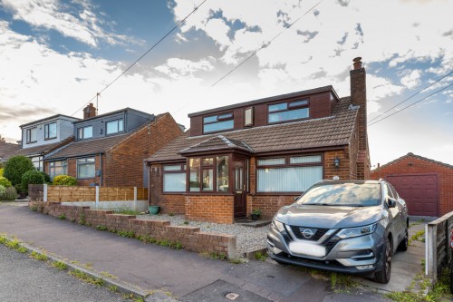 Egremont Road, Milnrow, OL16 4EP