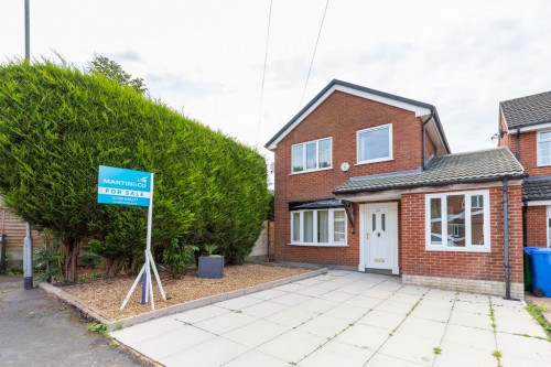 Bealcroft Close, Milnrow, OL16 3XD