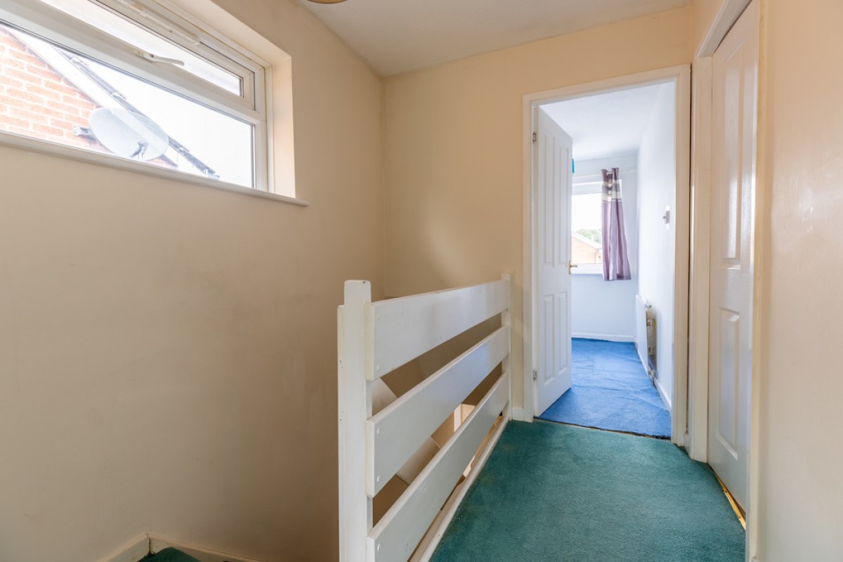 Bealcroft Close, Milnrow, OL16 3XD