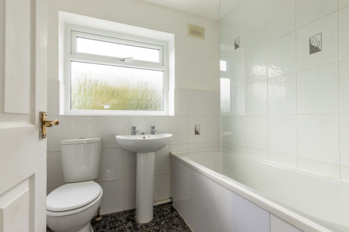 Bealcroft Close, Milnrow, OL16 3XD