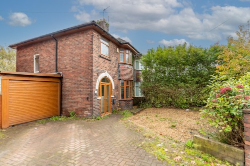 Kingsway, Rochdale, OL16 4AB