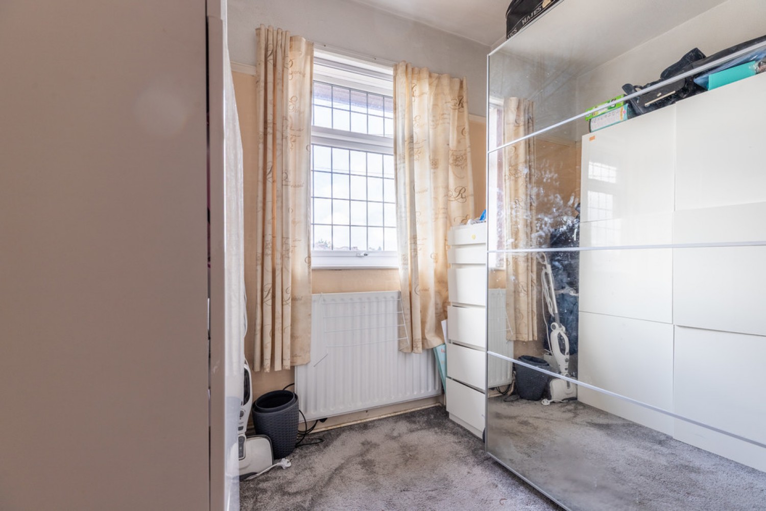 Kingsway, Rochdale, OL16 4AB