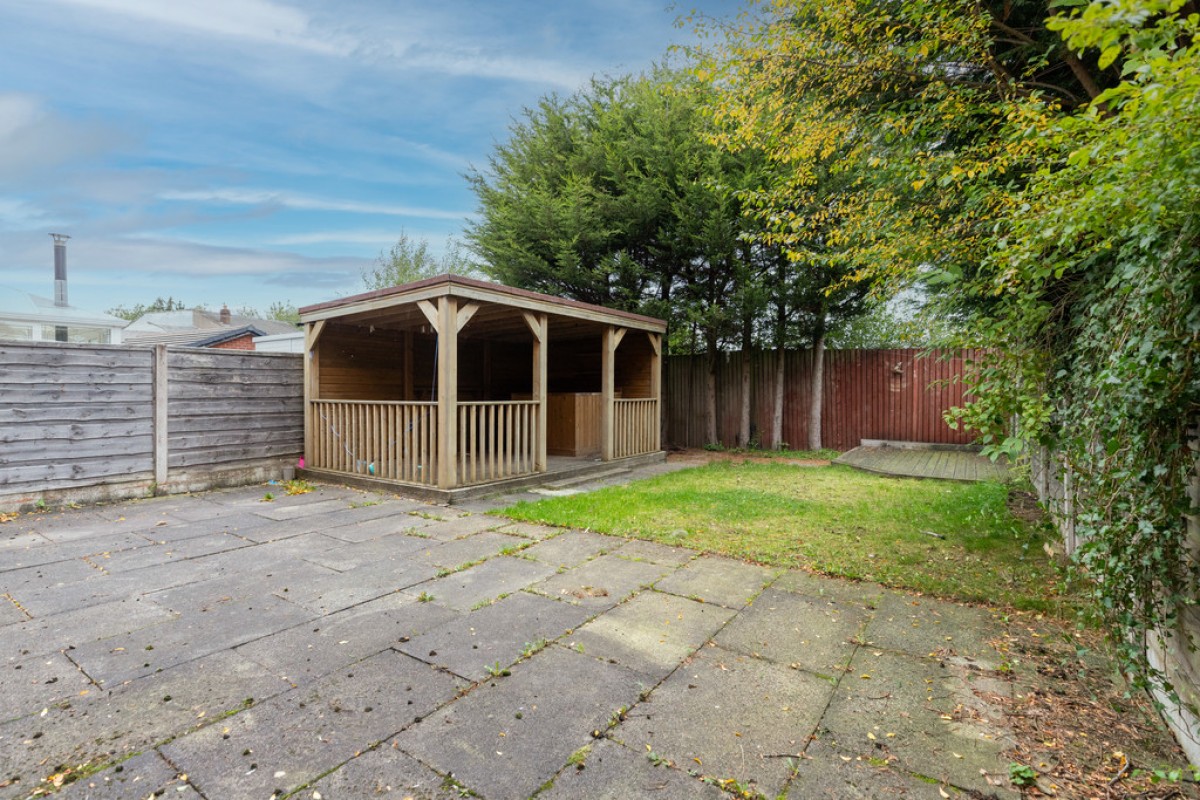 138 Halliwell Street, Firgrove, OL16 3DB