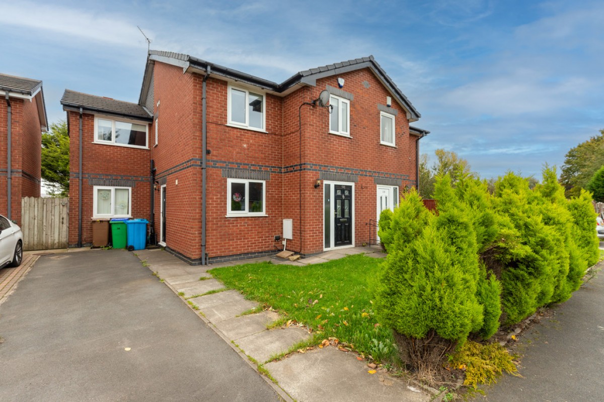 138 Halliwell Street, Firgrove, OL16 3DB