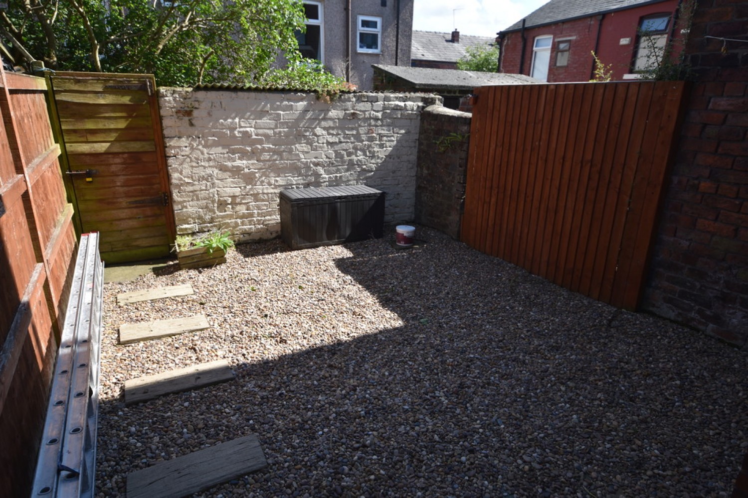 2 bedroom House for Sale Worrall Street, Shawclough