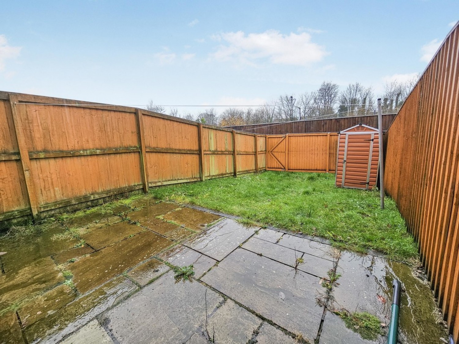 3 bedroom House in Omrod Road, Heywood