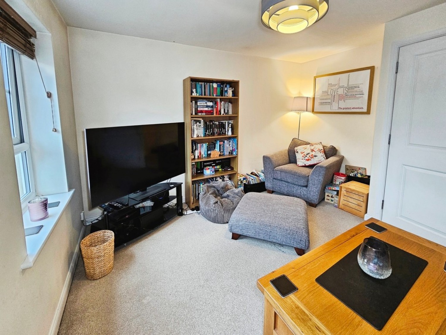 3 bedroom House in Omrod Road, Heywood