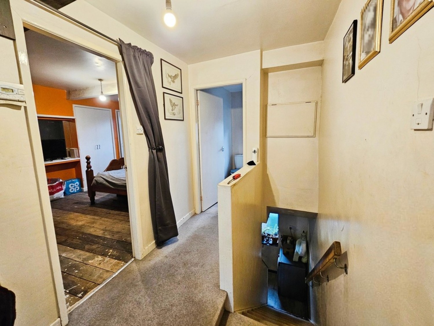 4 bedroom House for Sale Ramsden Road, Wardle