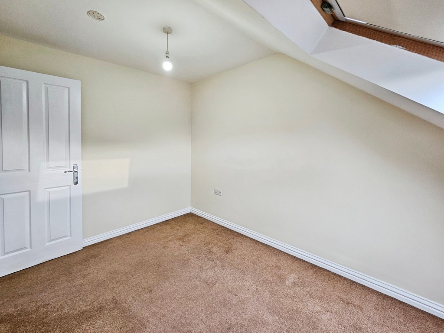 3 bedroom House for Sale Norfolk Gardens, Heywood