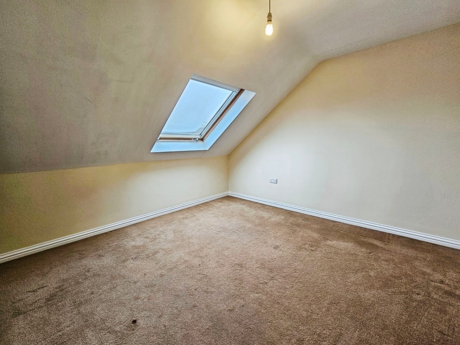 3 bedroom House for Sale Norfolk Gardens, Heywood