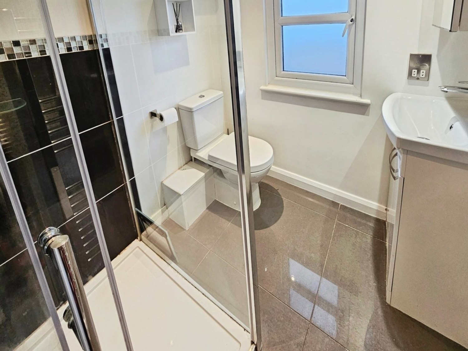 Kings Road, Shaw, Oldham