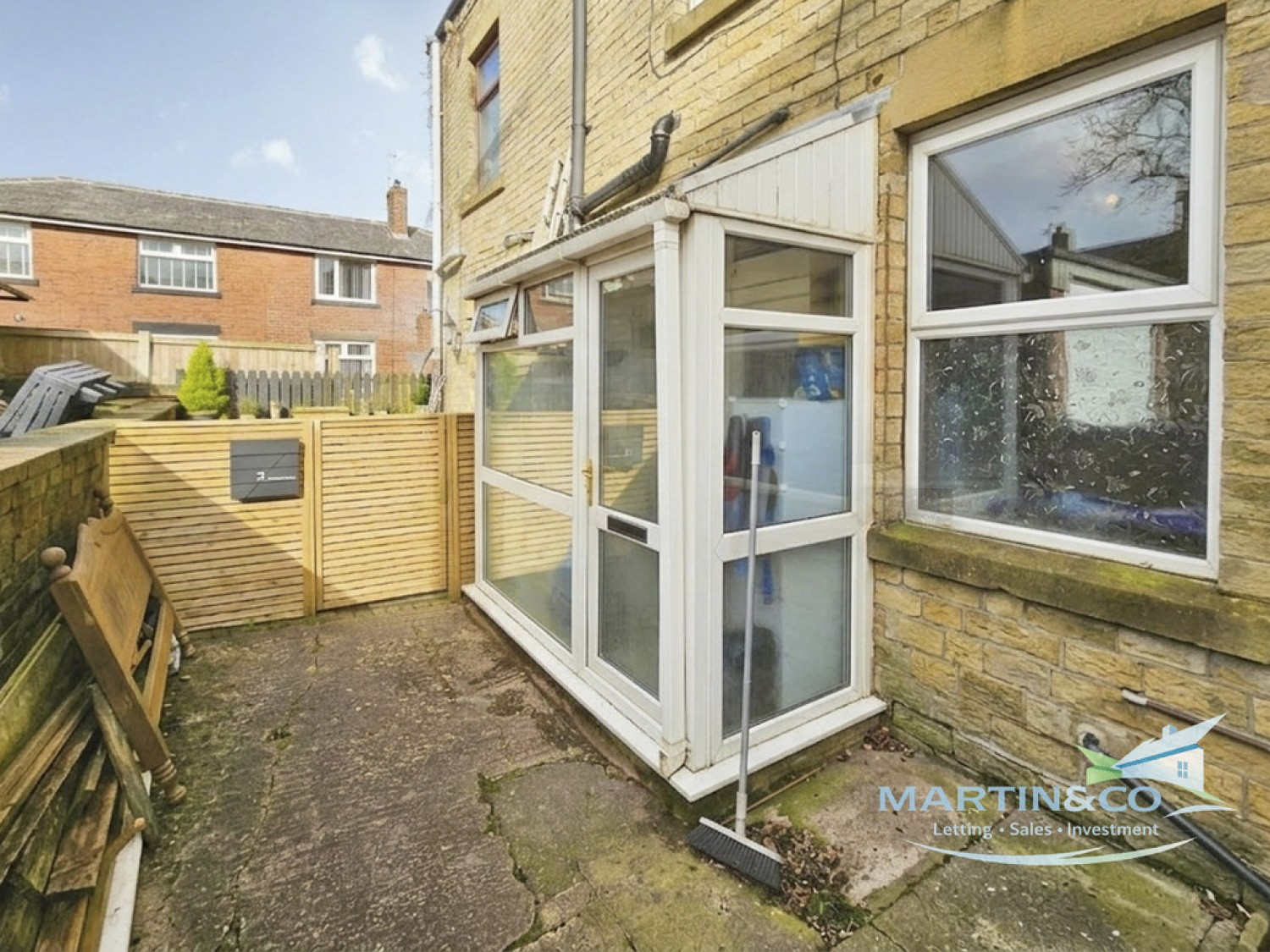 3 bedroom House for Sale Moorfield View, Littleborough