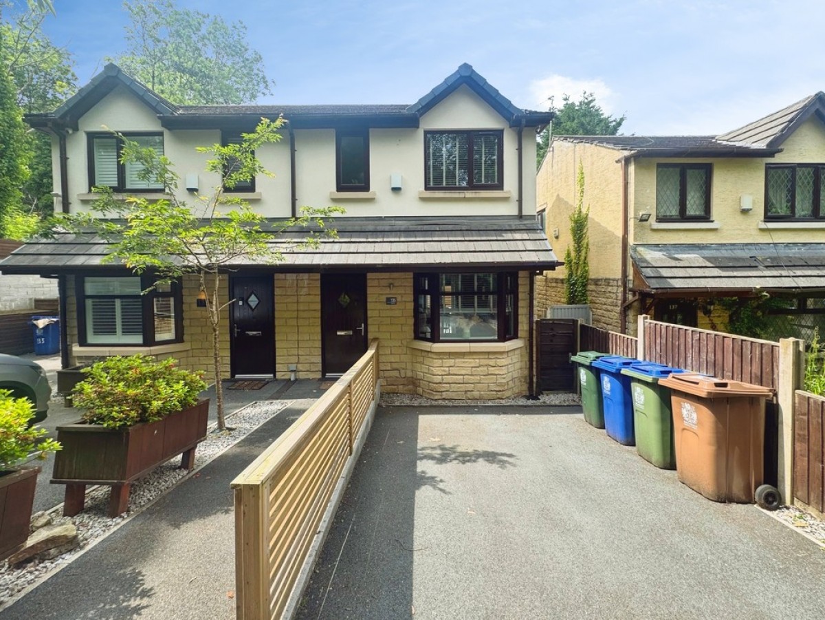 Belfield Lane, Rochdale, Greater Manchester