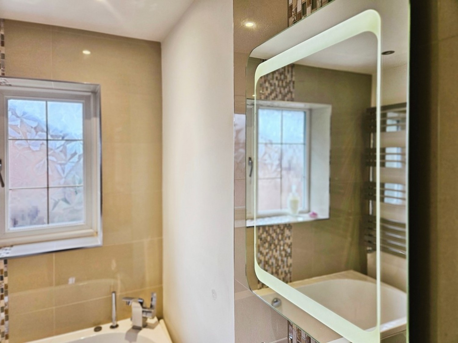 3 bedroom House for Sale Campion Way, Lowerfold, OL12 7UL