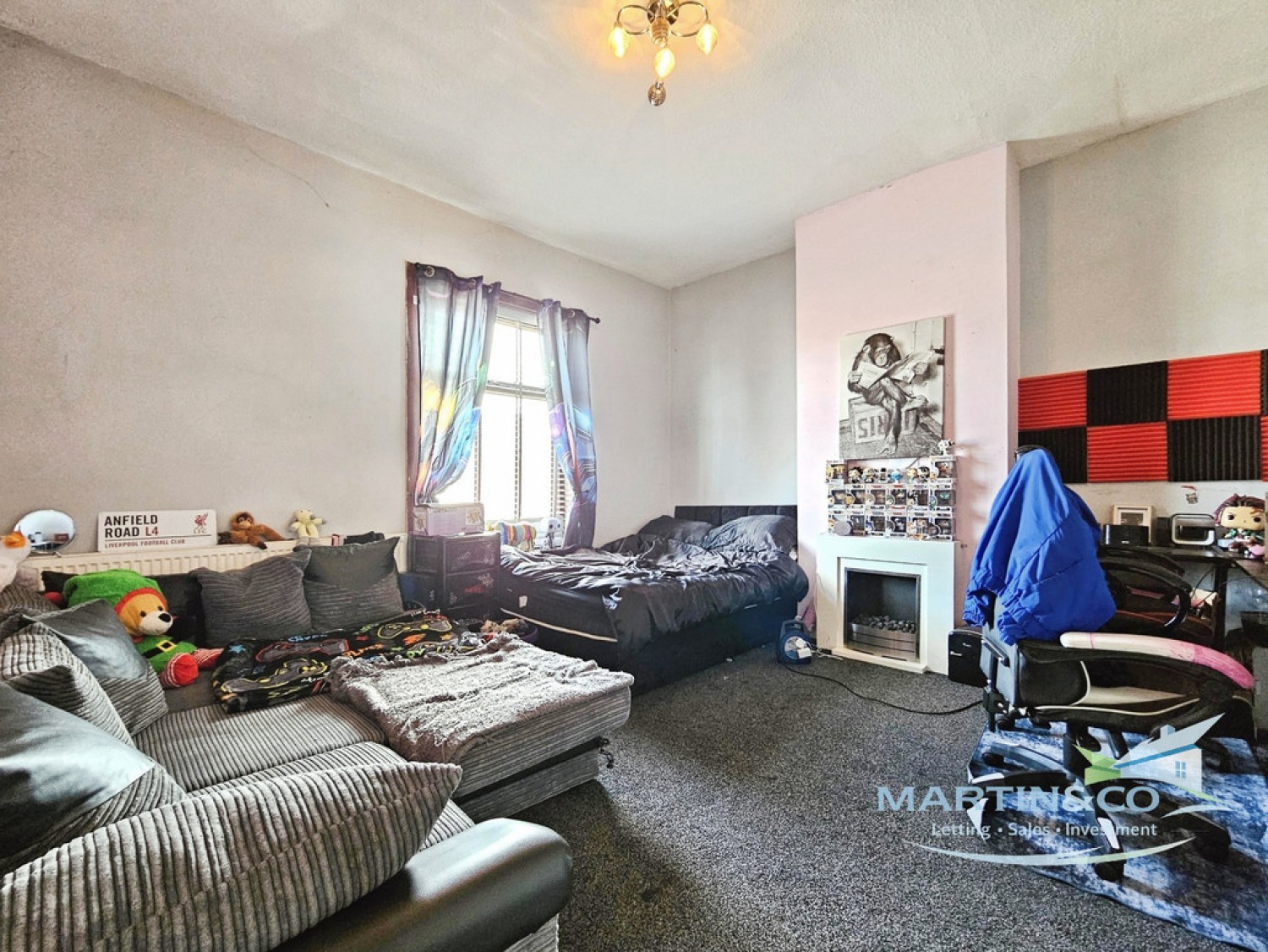 2 bedroom House for Sale Oldham Road, Rochdale