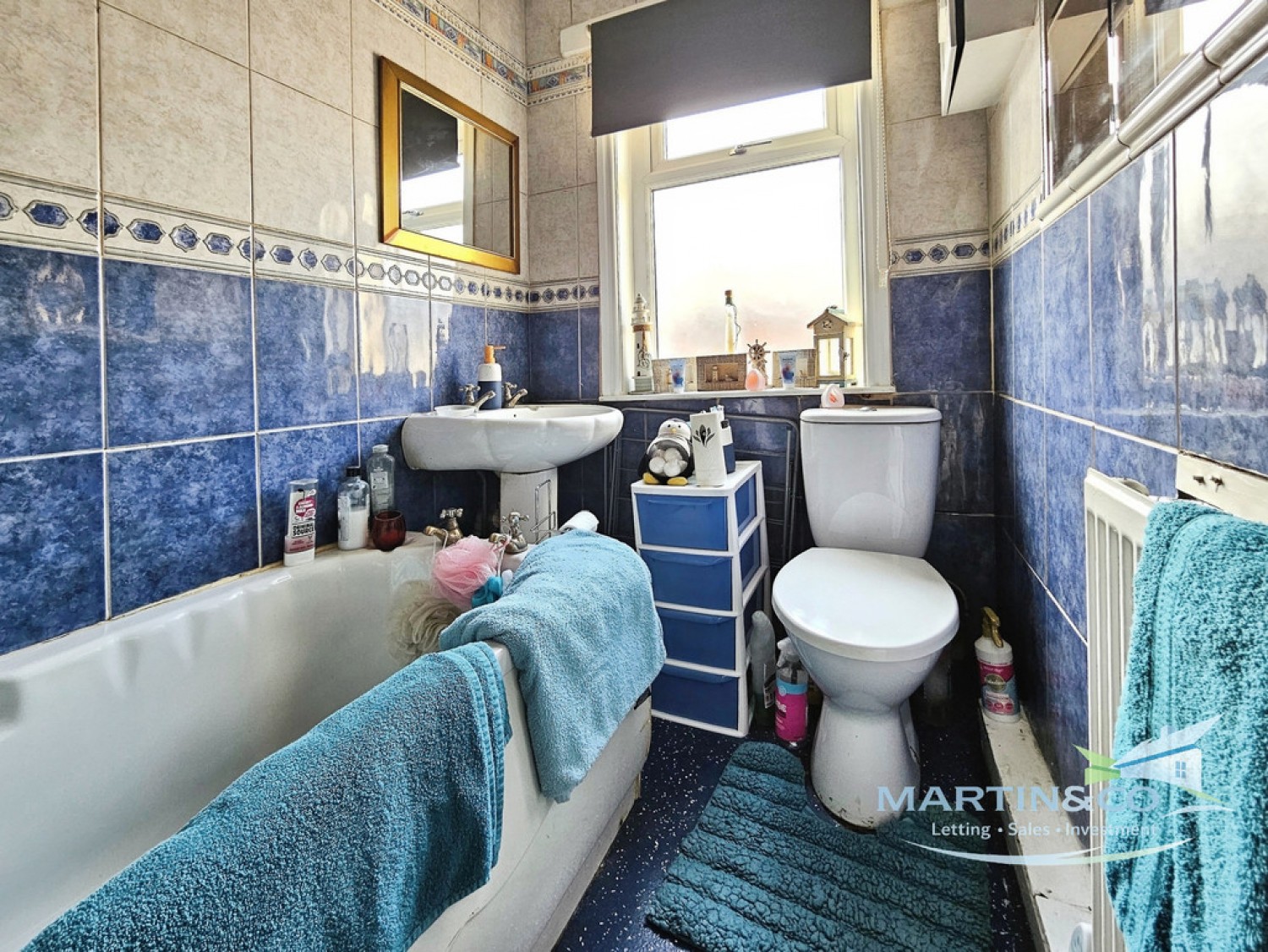 2 bedroom House for Sale Oldham Road, Rochdale