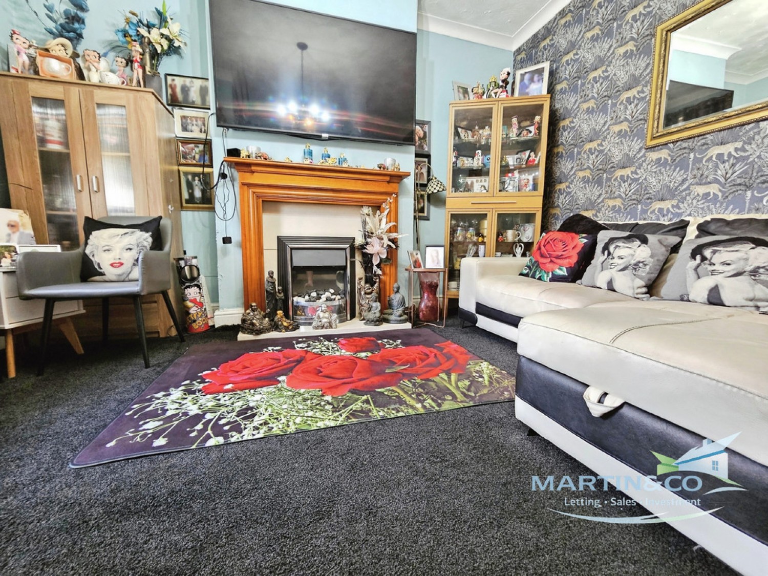 2 bedroom House for Sale Oldham Road, Rochdale