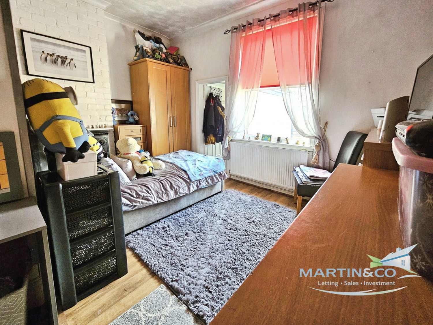 2 bedroom House for Sale Oldham Road, Rochdale