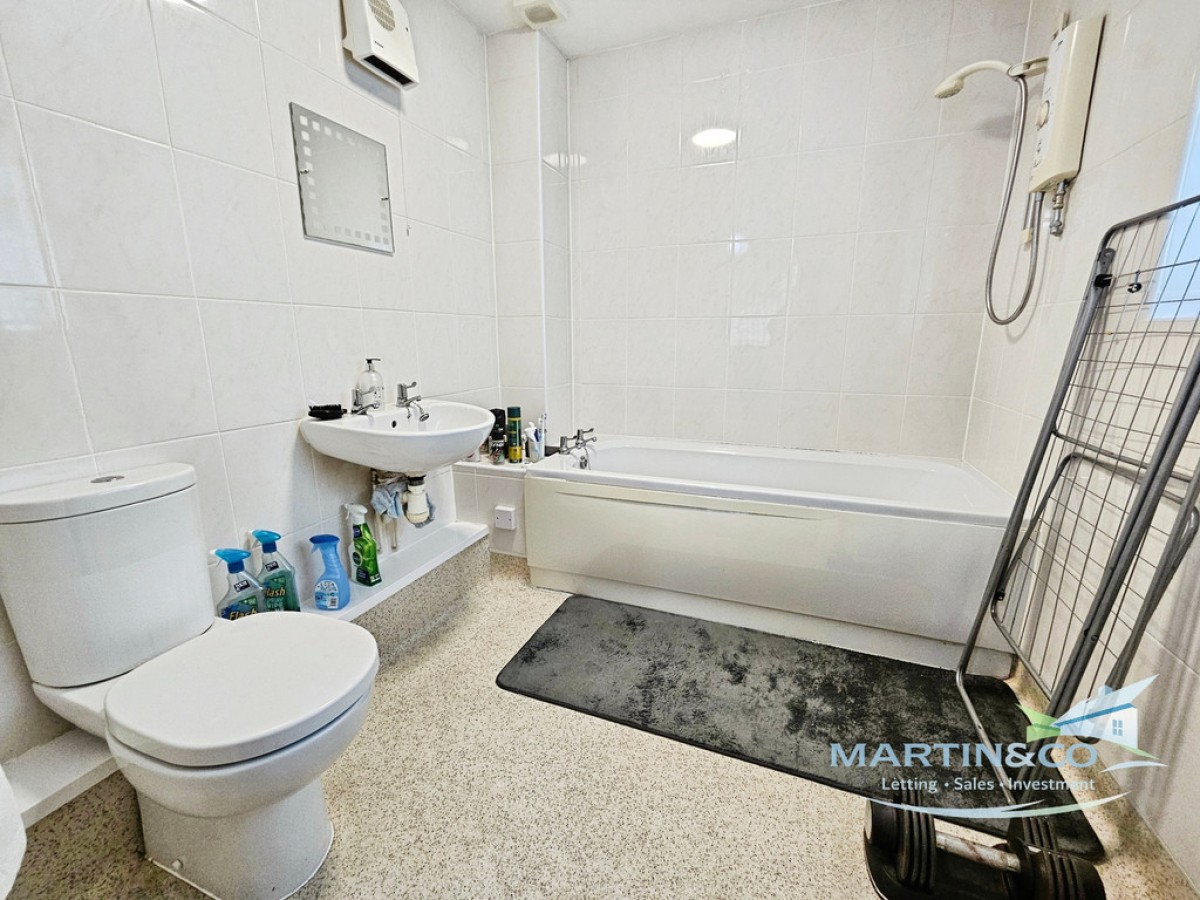 Botany Close, Heywood