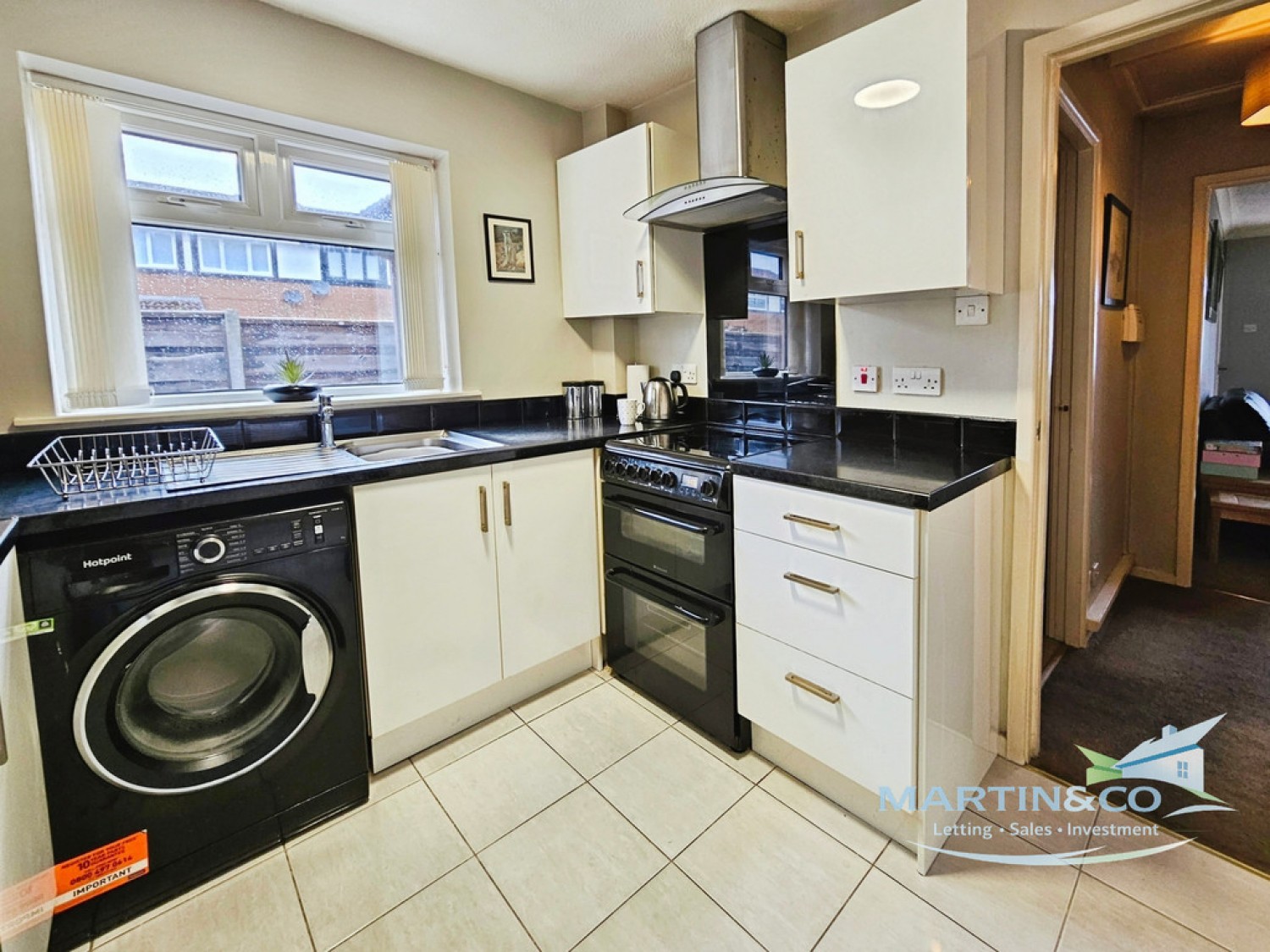 2 bedroom Bungalow for Sale Botany Close, Heywood