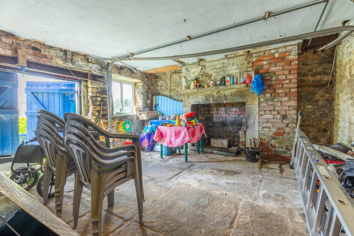 Well House, Healey Stones, OL12 0UE