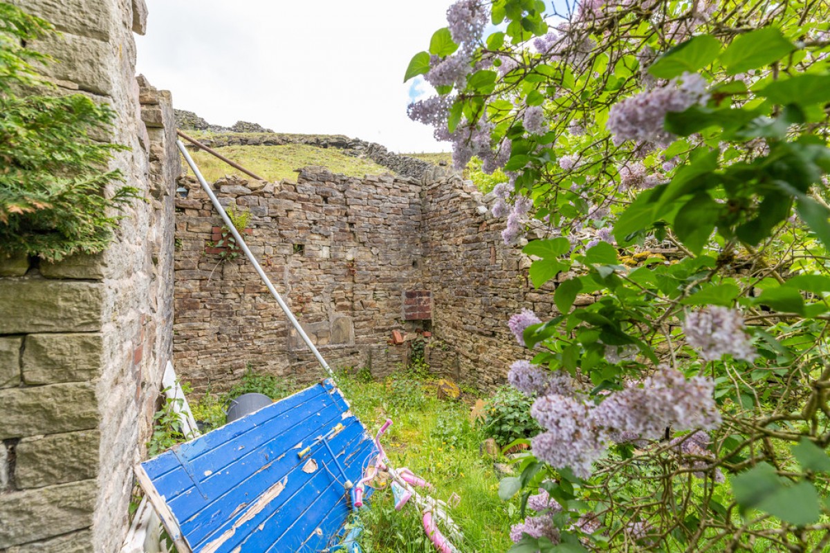 Well House, Healey Stones, OL12 0UE