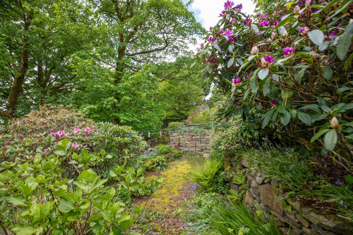 Well House, Healey Stones, OL12 0UE