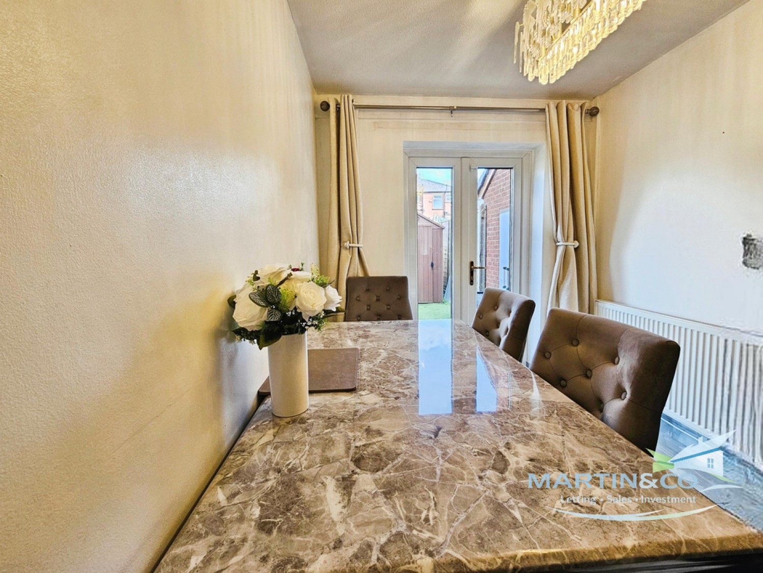 3 bedroom House for Sale Albion Street, Castleton