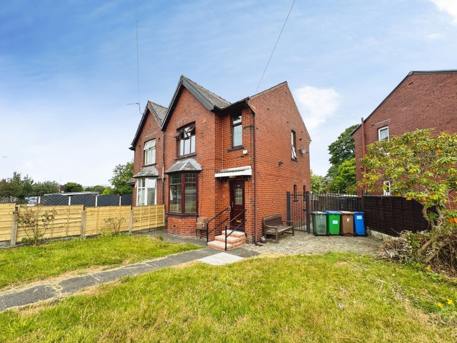 3 bedroom House for Letting Albert Royds Street, Rochdale, Greater Manchester