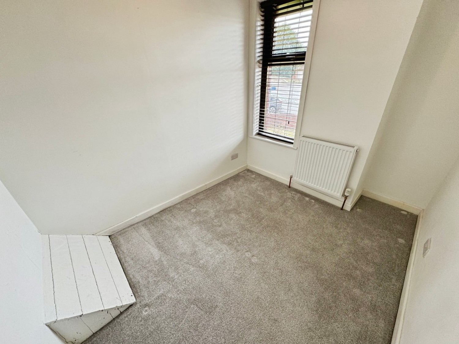 3 bedroom House for Letting Albert Royds Street, Rochdale, Greater Manchester