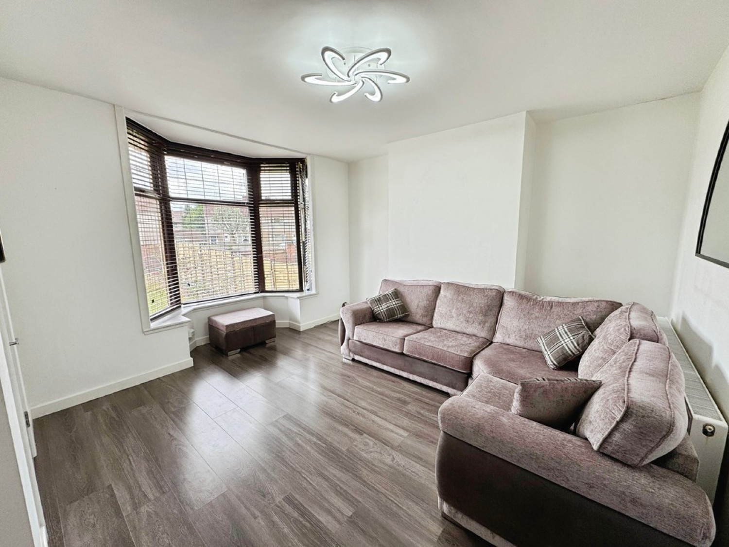 3 bedroom House for Letting Albert Royds Street, Rochdale, Greater Manchester
