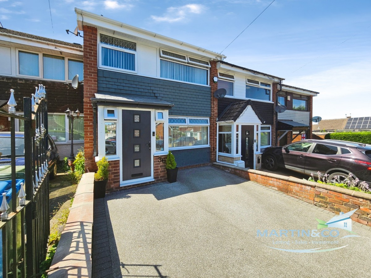 Park Crescent, Chadderton