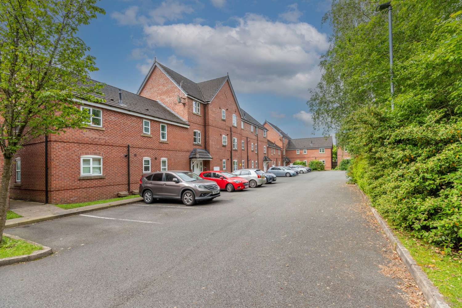 2 bedroom Flat for Sale Scholars Way, Eden Court, Brook Street, BL9 6DN