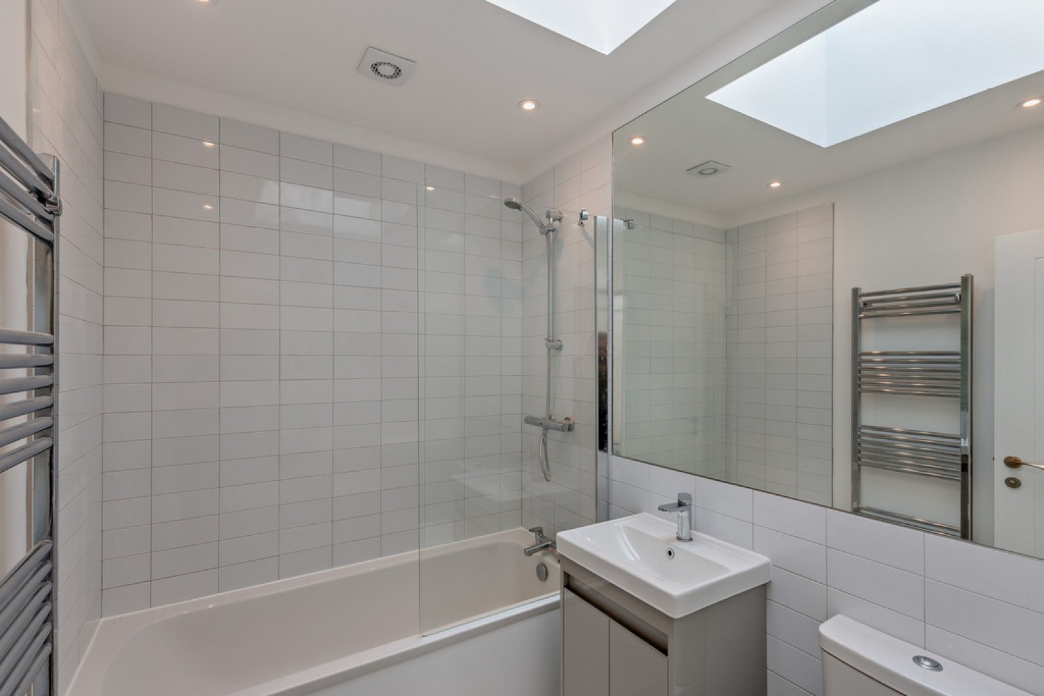 3 bedroom House for Letting 2 The Sidings, Washford Road