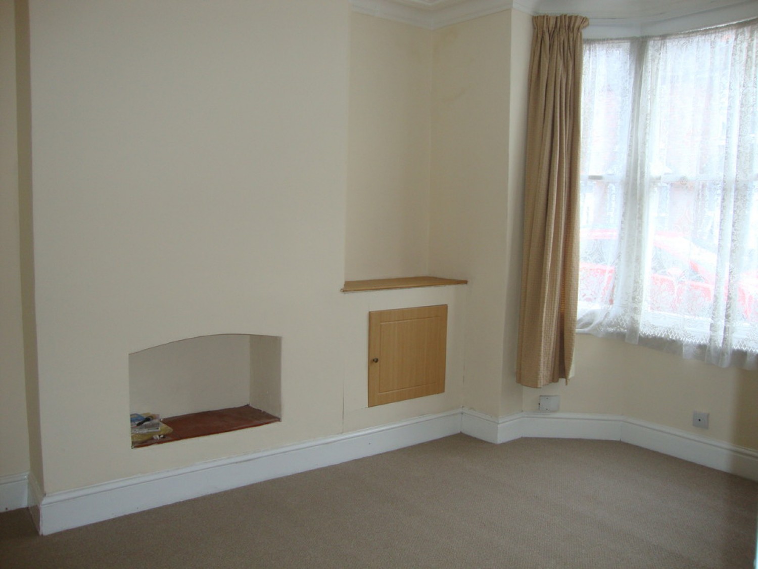 2 bedroom House for Letting Oxford Gardens, Stafford