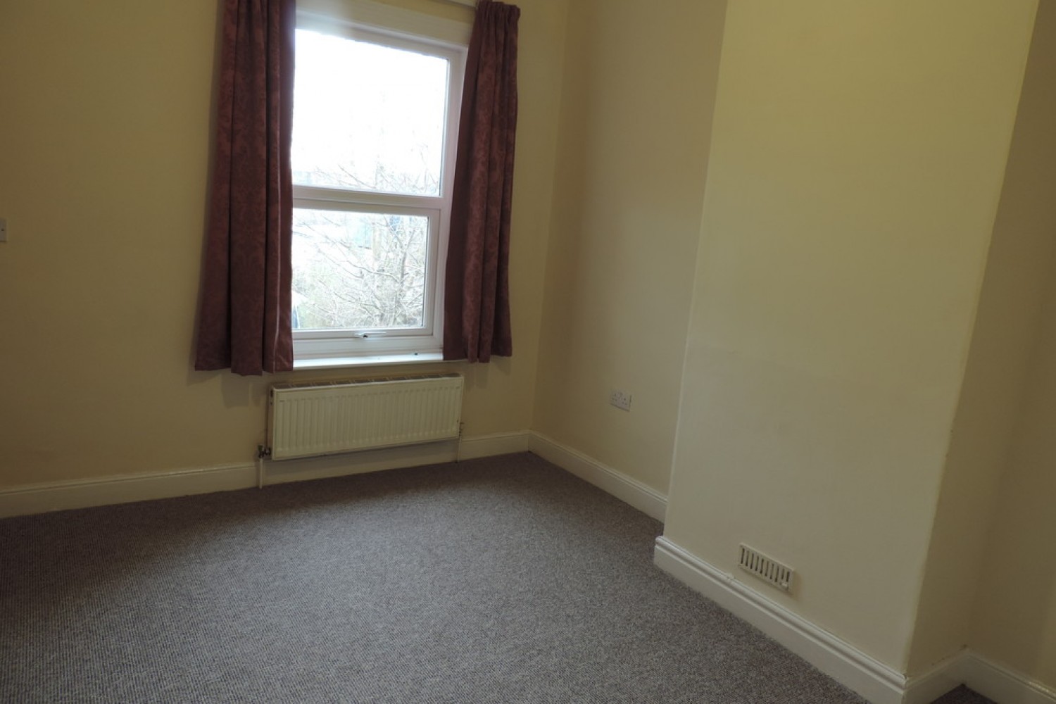 2 bedroom House for Letting Oxford Gardens, Stafford