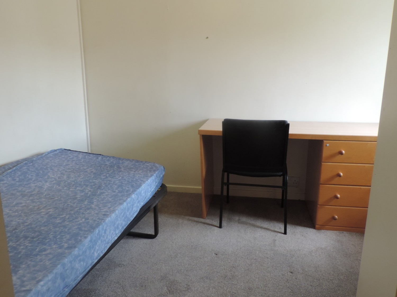 3 bedroom House for Letting Staffords, Staffs