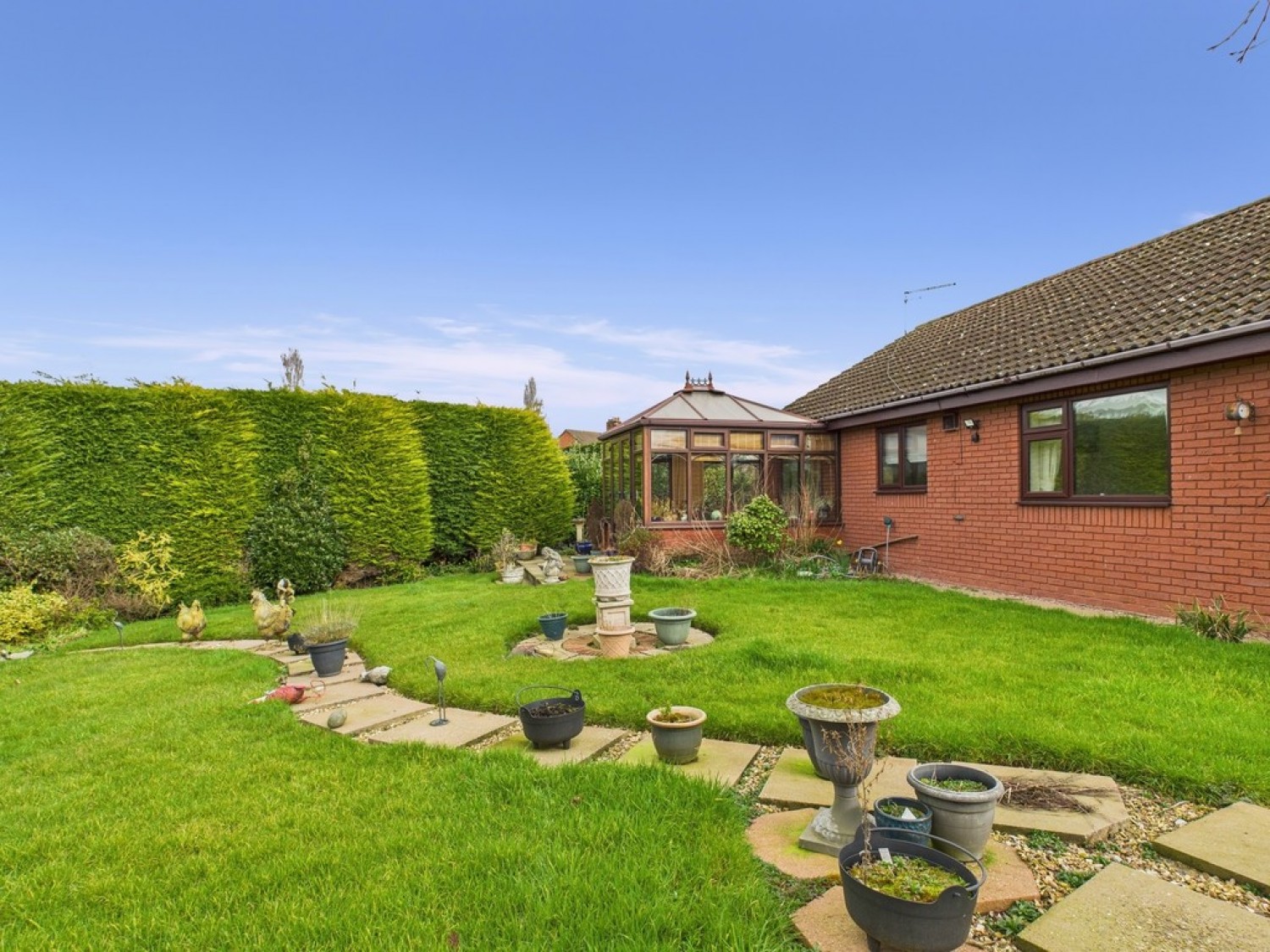 3 bedroom Bungalow for Sale Myholme, 11 Church View