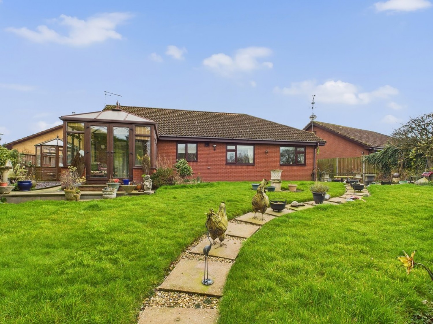 3 bedroom Bungalow for Sale Myholme, 11 Church View