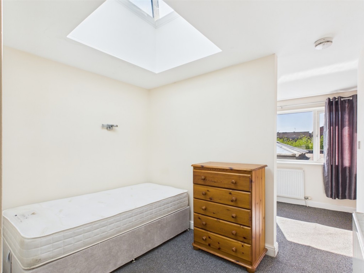 4 bedroom House in Abbotts Walk, Stafford, Staffordshire